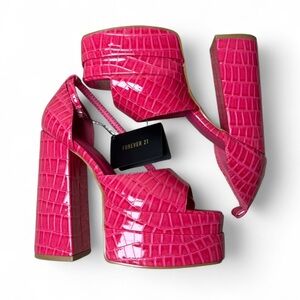 Forever 21 Hot Pink Croc Platform Heels 5.5 | 5” Party Cosplay Pumps